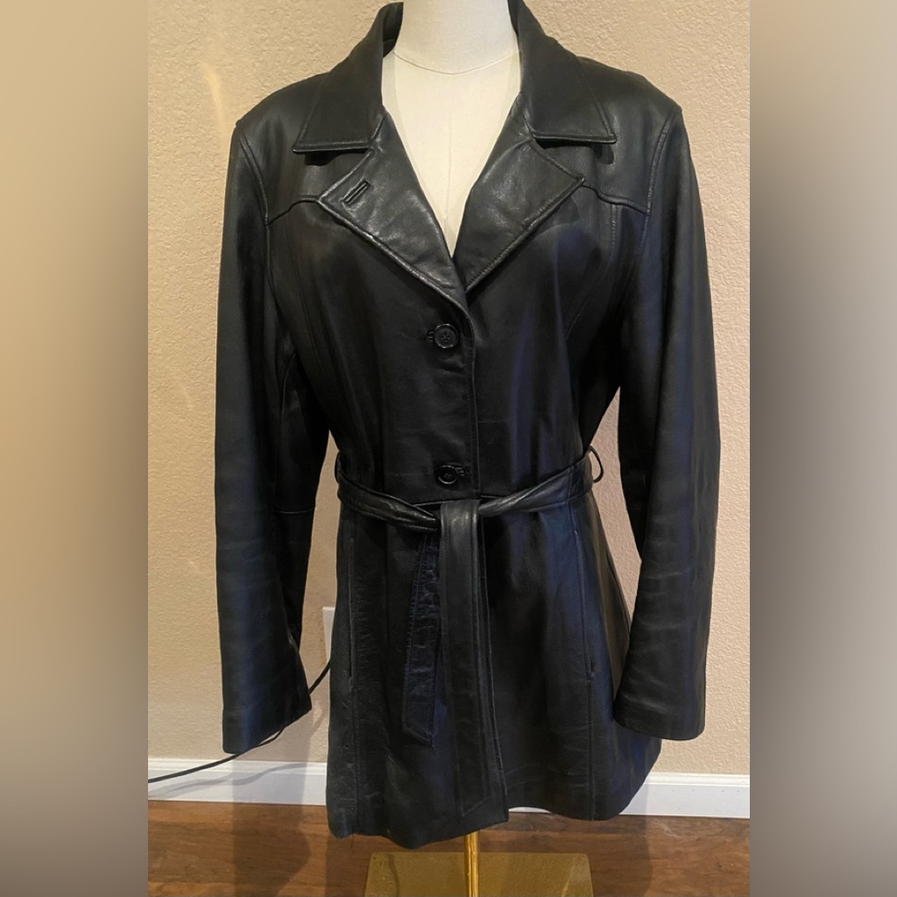 Whet Blu women’s belted genuine leather jacket size XL